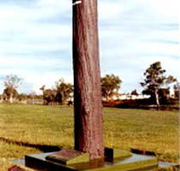 The Flood Memorial or The Stump - C Tourism