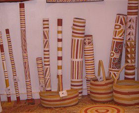 Elcho Island Art And Craft - C Tourism 0