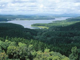 Lake Tinaroo - C Tourism 0