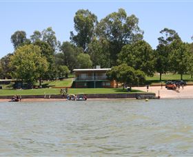 Griffith Boat Club - C Tourism 1
