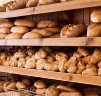 Bertoldo's Pasticceria - C Tourism