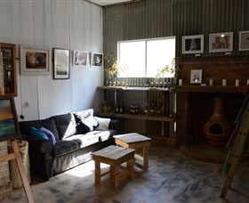 Splatter Gallery And Art Studio - C Tourism 3