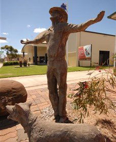 Meandarra ANZAC Memorial Museum - C Tourism 1