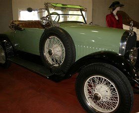 McFeeters Motor Museum And Visitor Information Centre - C Tourism 6