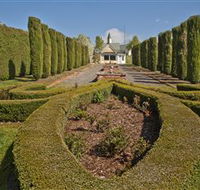 Barcaldine House - C Tourism