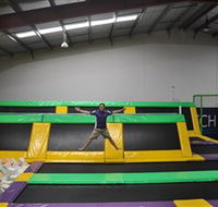 Jump n Putt - C Tourism