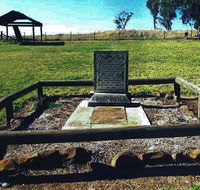 Yuranighs Aboriginal Grave Historic Site - C Tourism