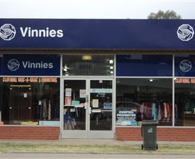 Vinnies - C Tourism 0