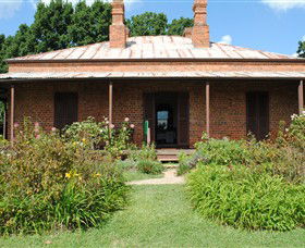 Lake View House - C Tourism 1