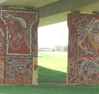 Cowra Bridge Pylons - C Tourism