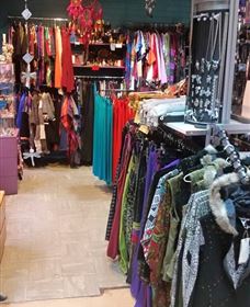 Earth Spirit Natures Clothing And Giftware - C Tourism 1