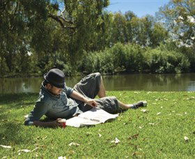 Albury - Murray River Precinct - C Tourism 1