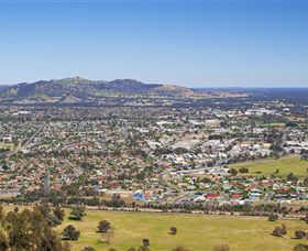 Huon Hill Parklands - C Tourism 1