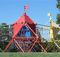 Fadden Pines Playground - C Tourism