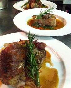 Djinta Djinta Winery And De Vine Restaurant - C Tourism 0