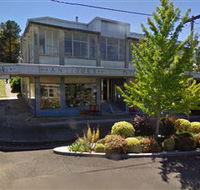 Antique Junque - C Tourism