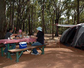 Lake Leschenaultia - C Tourism 2