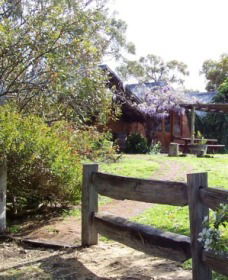 Peel Estate Winery - C Tourism 0