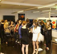 Bondi Art Lounge - C Tourism