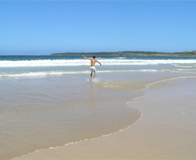 Shellharbour Beach - C Tourism 1