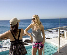 Bondi To Coogee Coastal Walk - C Tourism 0