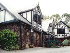 Tamborine Mountain Distillery - C Tourism 0