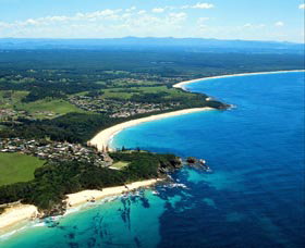 Black Head Beach - C Tourism 0