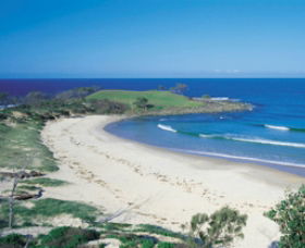 Angourie Beach - C Tourism 1