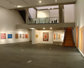 Glasshouse Regional Gallery - C Tourism 0