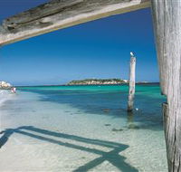 Hamelin Bay - C Tourism