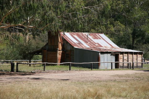Australis 4WD Adventures - C Tourism 2