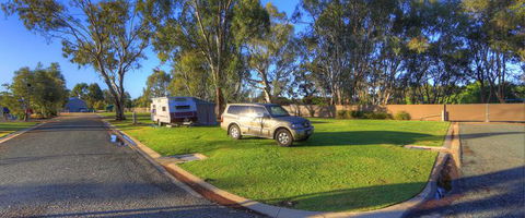 BIG4 Deniliquin Holiday Park - C Tourism 7
