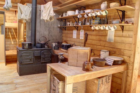 Mawson's Huts Replica Museum - C Tourism 4