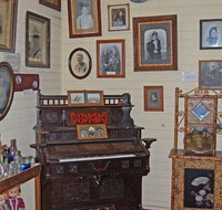 Colonial Inn Museum - C Tourism