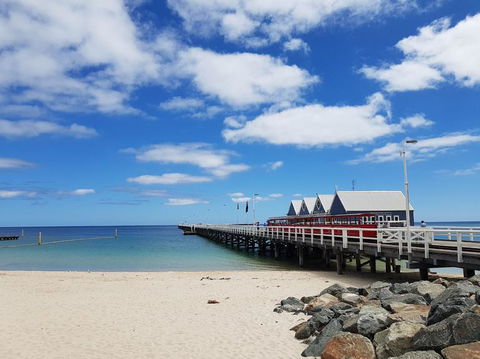Margaret River Food, Wine & Sightseeing Tour From Perth - C Tourism 6
