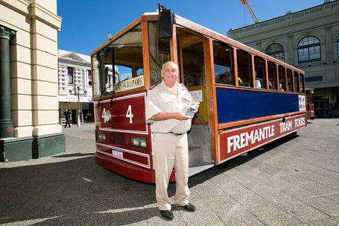 Fremantle Hop-On Hop-Off Tram Tour - C Tourism 7
