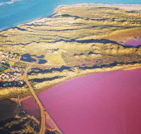 70-minute Pink Lake Scenic Flight - C Tourism