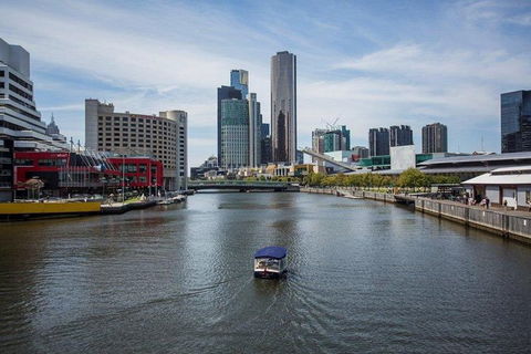 2-Hour Self-Drive Boat Hire On The Yarra River - C Tourism 5