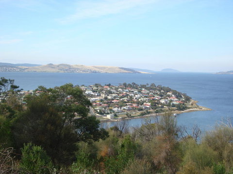 Hobart Half-Day Sightseeing Coach Tram Tour - C Tourism 15