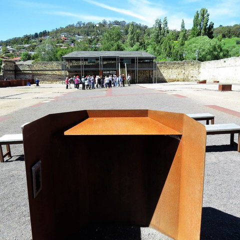 Hobart Half-Day Sightseeing Coach Tram Tour - C Tourism 8