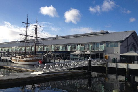 Hobart Half-Day Sightseeing Coach Tram Tour - C Tourism 22