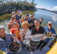 Fresh from the Ocean Tasmanian Seafood Gourmet Full-Day Cruise Including Lunch - C Tourism