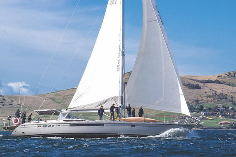 Half-Day Sailing On The Derwent River From Hobart - C Tourism 5