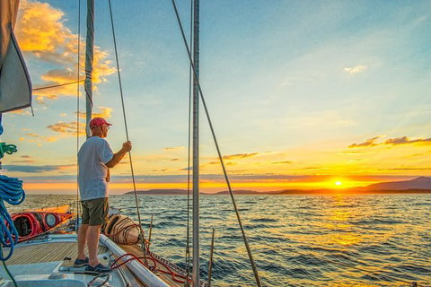 Half-Day Sailing On The Derwent River From Hobart - C Tourism 6