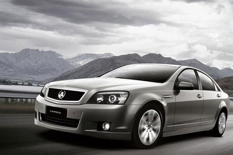 Adelaide Airport Private Chauffeured Transfer - C Tourism 0
