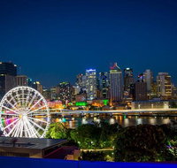 Green Cabs Brisbane Tours - C Tourism