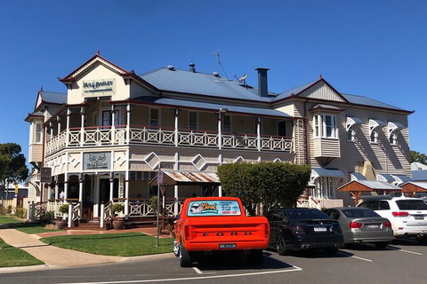 Queensland Country Pub Crawl By Helicopter - C Tourism 3