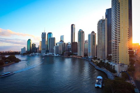 Brisbane To Gold Coast Airport Transfers - C Tourism 1