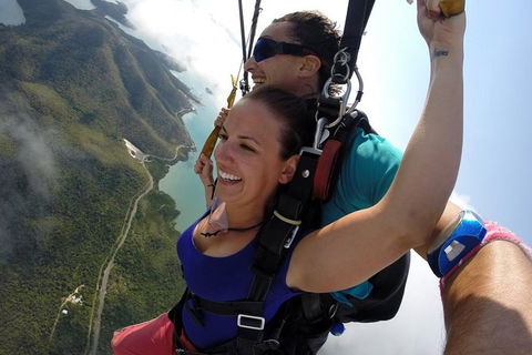 Airlie Beach Tandem Skydive - C Tourism 3