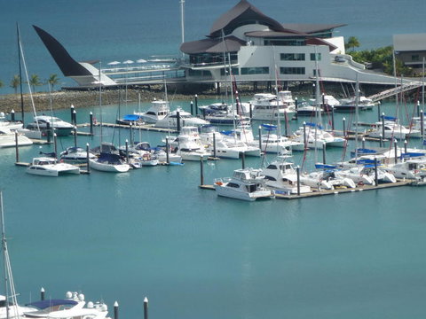Whitehaven Beach And Hamilton Island Cruise - C Tourism 3